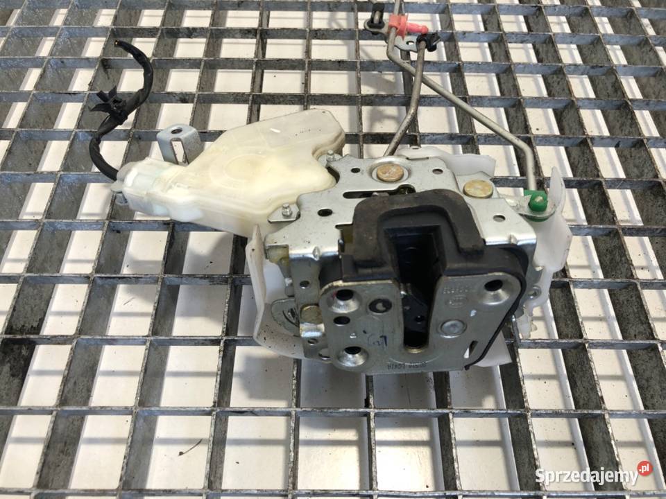 ZAMEK DRZWI PRAWY PRZÓD RENAULT TRUCKS D ciężarowe Zamki, wkładki i kluczyki