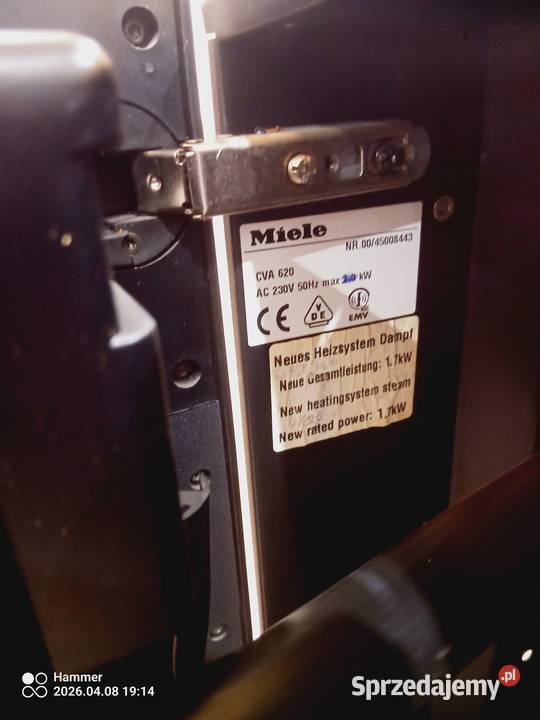 Ekspres do zabudowy miele cva 620