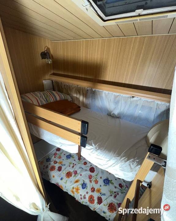 Przyczepa kempingowa Czarne