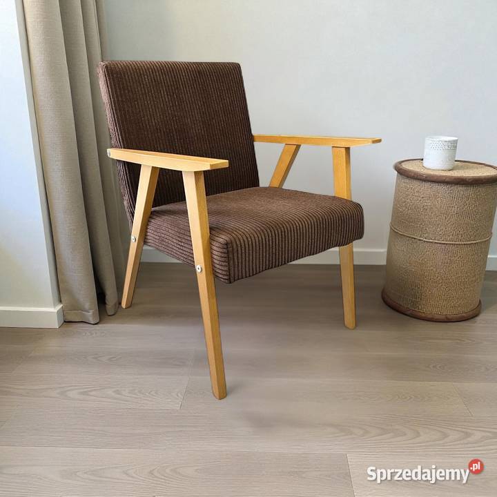 Sztruksowy fotel wypoczynkowy Retro PRL różne Tarchały Małe