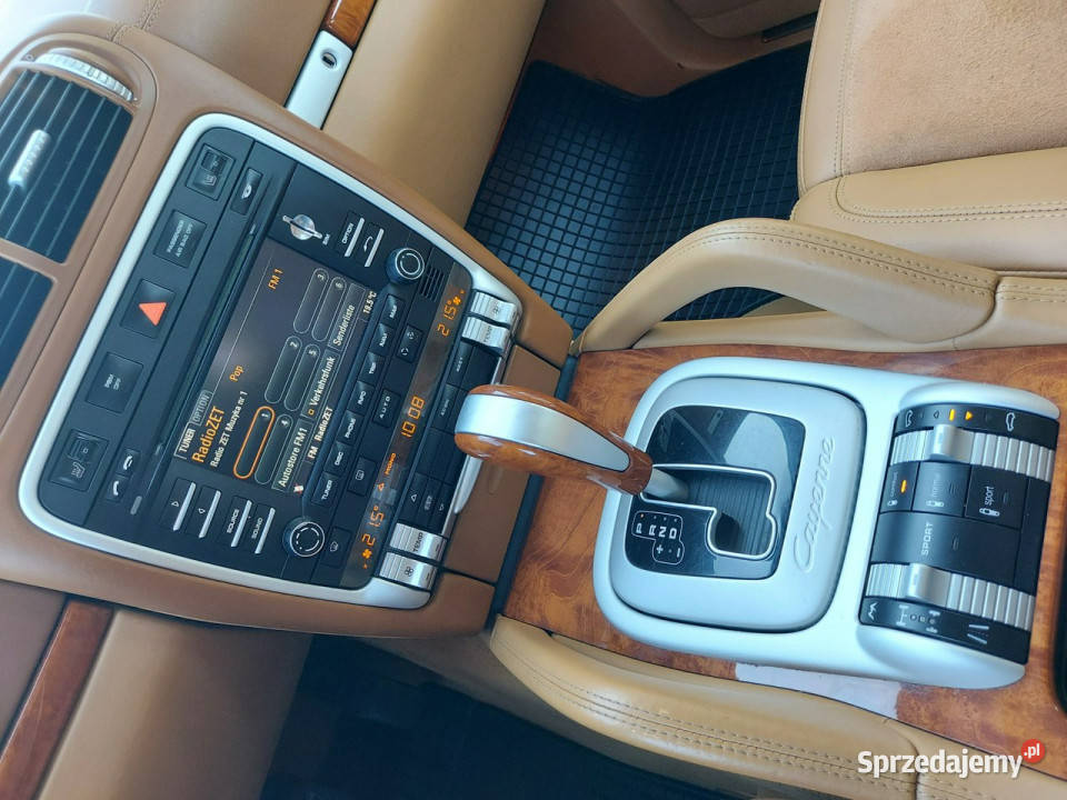 Porsche Cayenne xenon navi starszego Niemca z reflektory ksenonowe Drelów