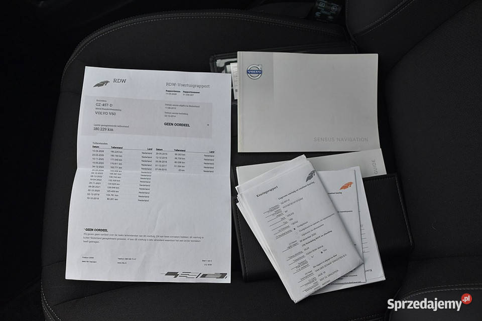 Volvo V60 20D4 184 Półskóra Led Navi Xenon światła do jazdy dziennej