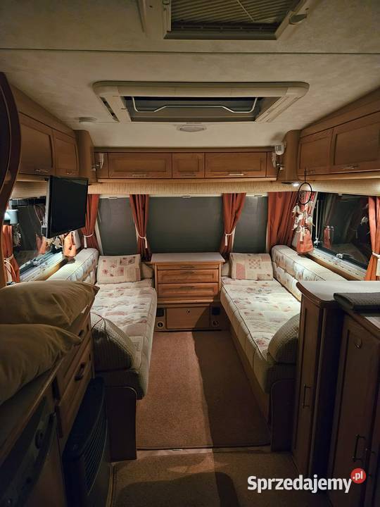 Przyczepa kempingowa z magazynem energii Compas Otwock sprzedam