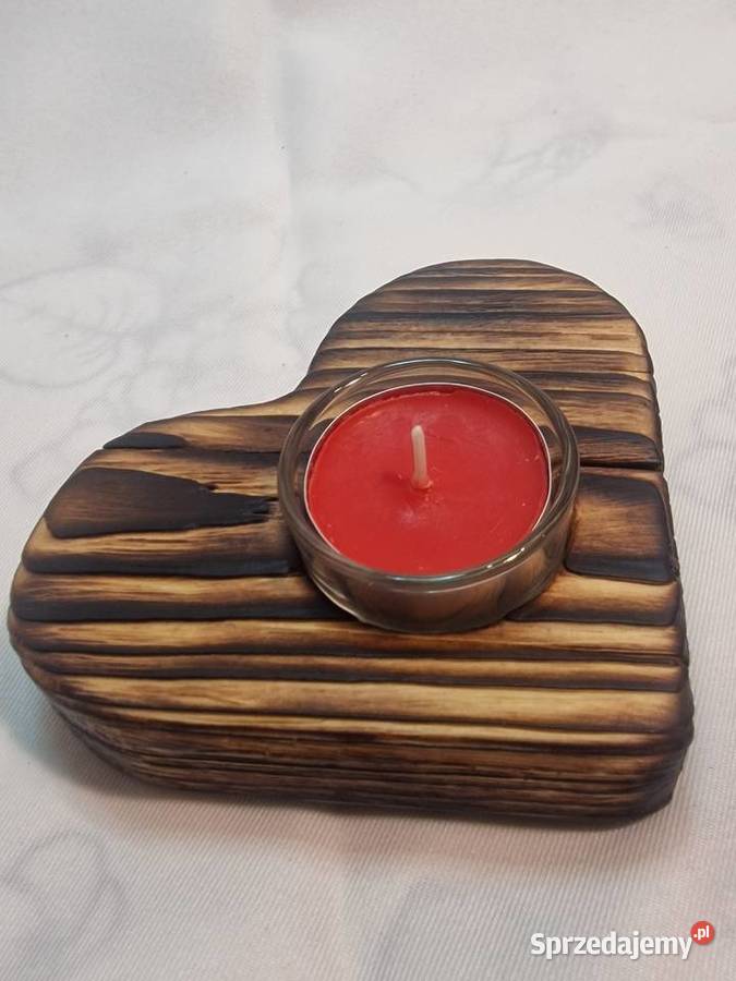 Świecznik drewniany serce naturalny na tealight