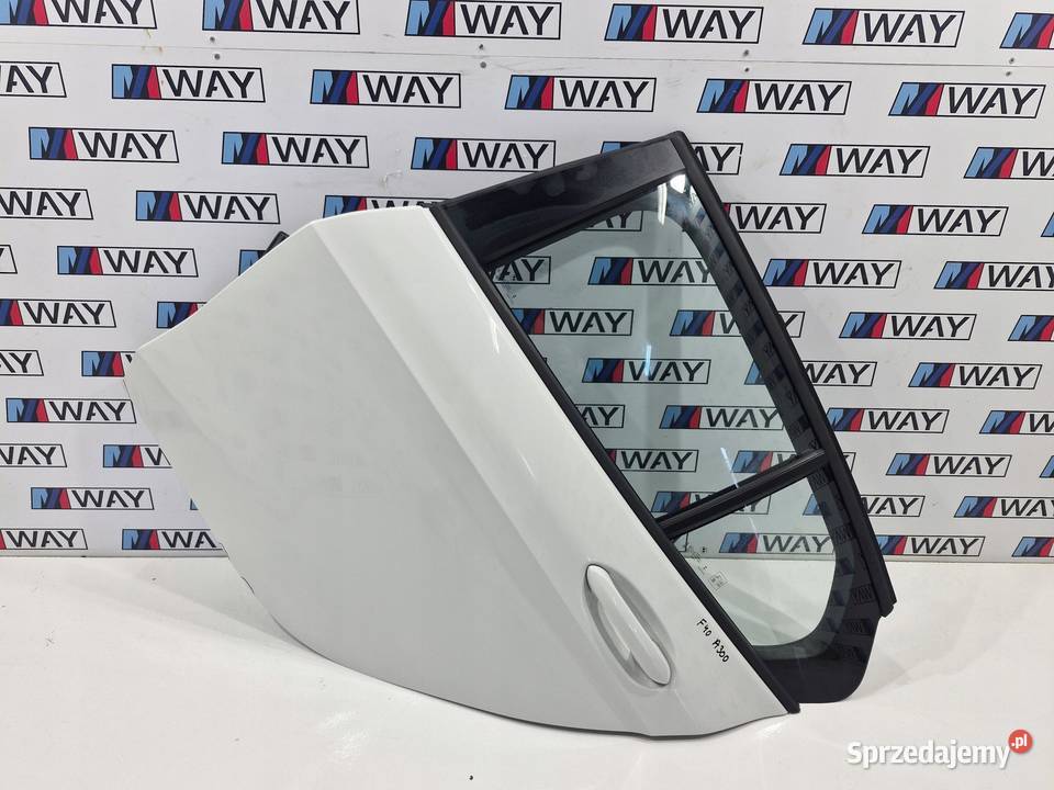BMW 1 F40 DRZWI LEWE LEWY TYŁ KOMPLETNE A300 osobowe sprzedam