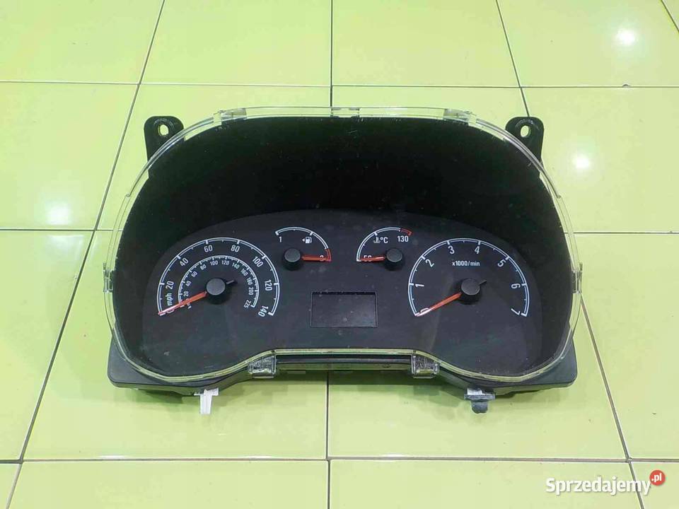 OPEL COMBO D 13 CDTI 15r L1H1 licznik zegary osobowe Liczniki i zegary Suków