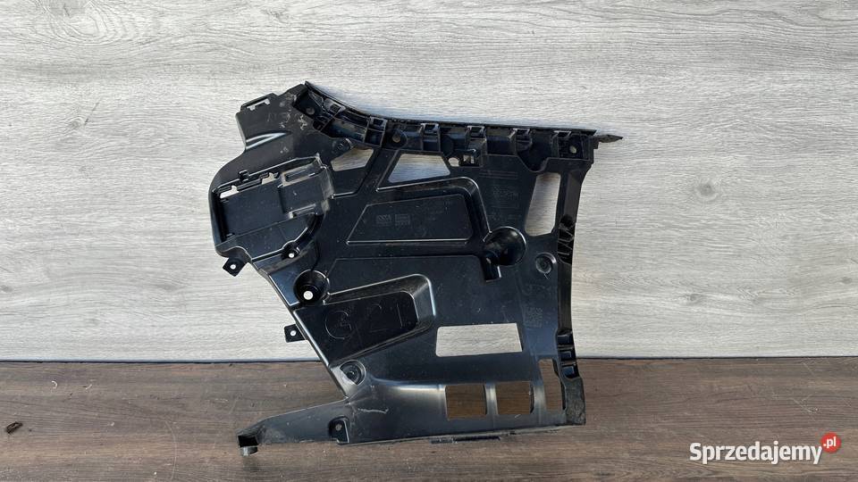 ŚLIZG ZDERZAKA TYŁ PRAWY 7427996 BMW G21 7427996 sprzedam