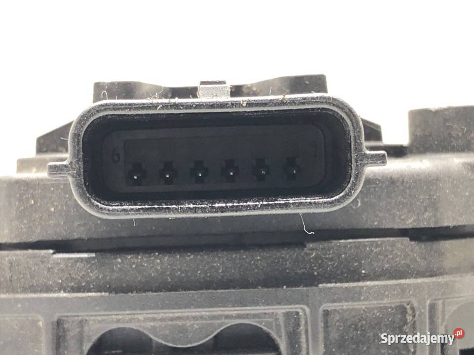 POTENCJOMETR GAZU RENAULT CAPTUR II 180100879R sprzedam