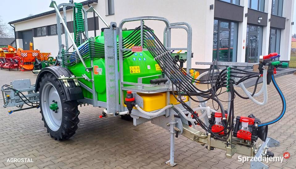 Opryskiwacz ciągany polowy TOLMET Bruno 1500l Zaczepiane Tarnogród