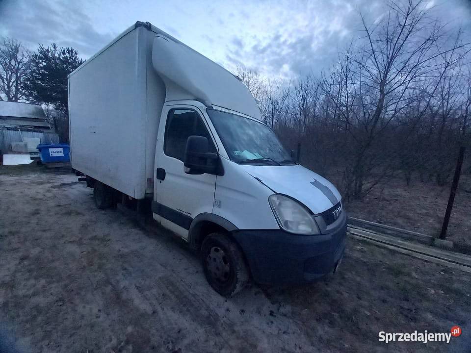 Uszkodzone Iveco manualna
