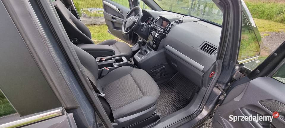 sprzedam Opel Zafira 2012 18benz lpg manualna Dobrzeń Wielki
