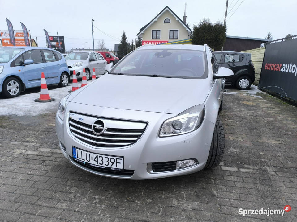 Opel Insignia 20 CDTi 160 Klimatronic Xenon Navi lakier metallic Łuków