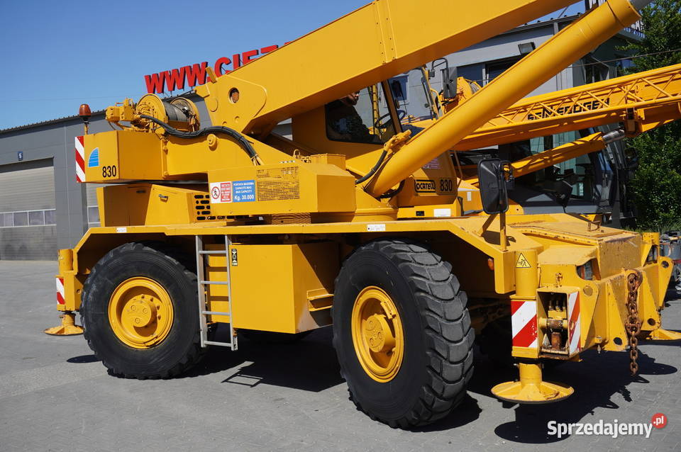 Dźwig terenowy Locatelli Gril 830C 1700 MTH Rok produkcji 2006 Kraków