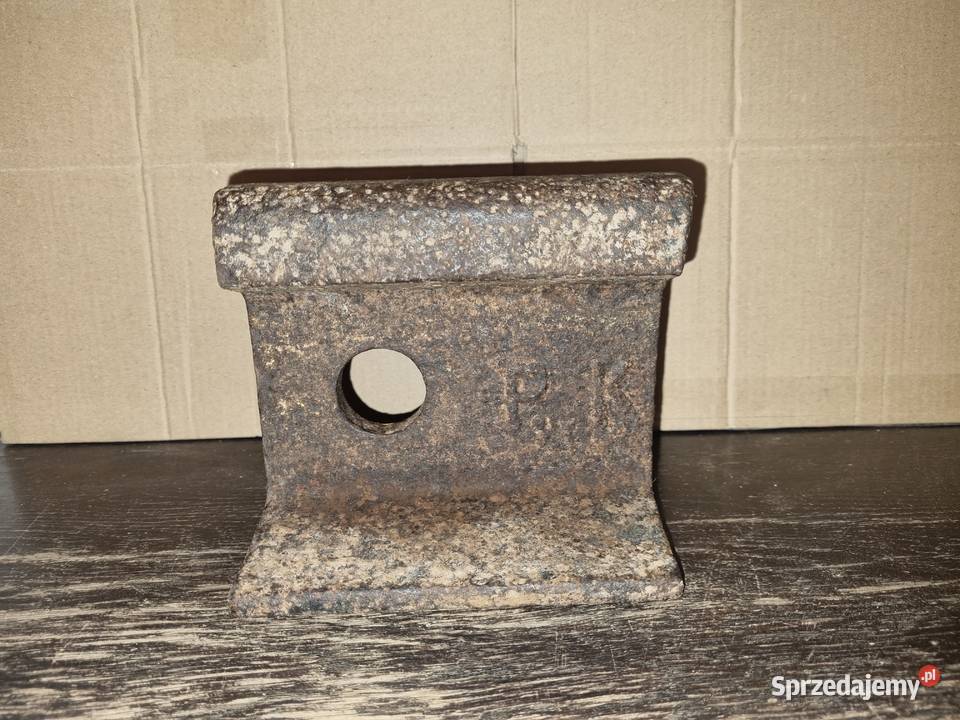 Kowadło szyna PKP z okresu PRL Lublin