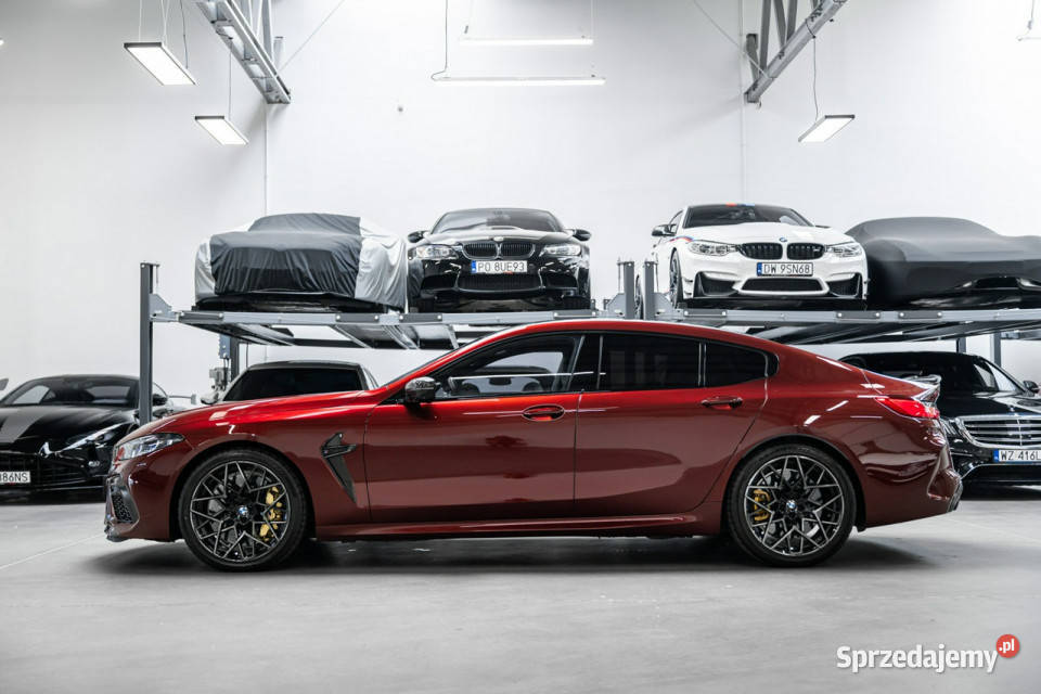 BMW M8 Competition Salon Polska Aventurine Red światła LED Węgrzce