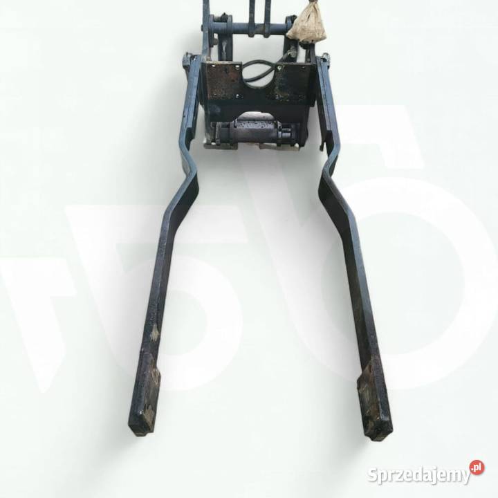 Tuz przedni LEMOINE BRILLU LB 250 Deutzfahr Wilkowo sprzedam