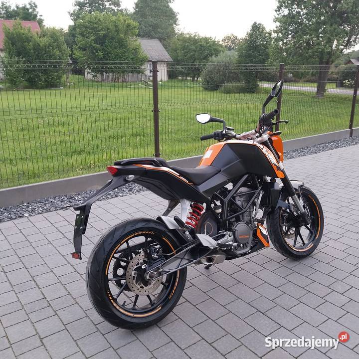 Perfekcyjny KTM Duke 125 Bezwypadkowy zadbany naked Huta Podgórna