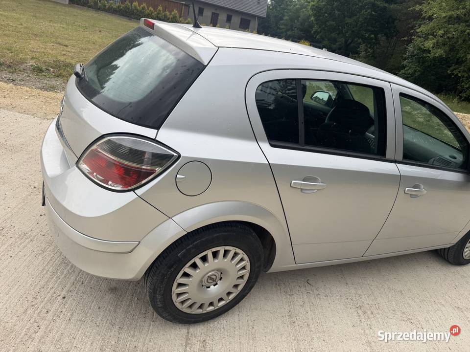 Opel Astra H Bełchatów