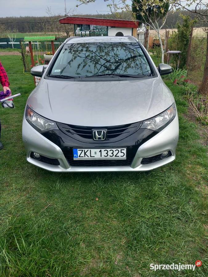 Samochód osobowy honda civic kombi 2014 r diesel zachodniopomorskie Kołobrzeg
