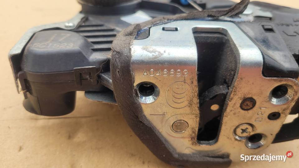 ZAMEK DRZWI LEWY PRZÓD PRZEDNI LEXUS IS220 Zamki, wkładki i kluczyki Ruda Śląska