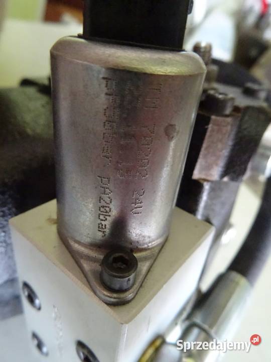 POMPA SILNIK HYDRAULICZNY HANSA TMP TPV 137CR Pozostałe Wąchock