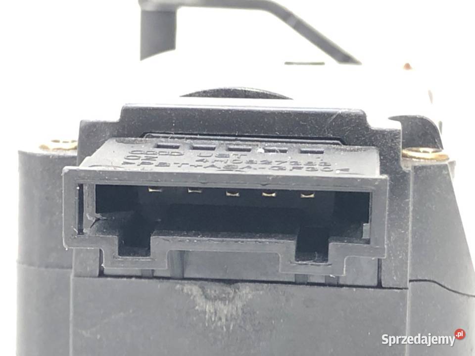 ZAMEK DOCIĄG KLAPY AUDI A4 B8 Kombi 4H0827383 podkarpackie