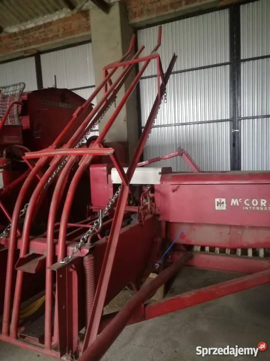 Prasa international Mc CORMICK B47 stan wielkopolskie Oleśnica