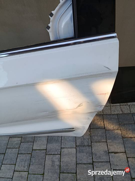 Drzwi chrysler pacifica 2017 kolor PW7 Drzwi Tarnobrzeg
