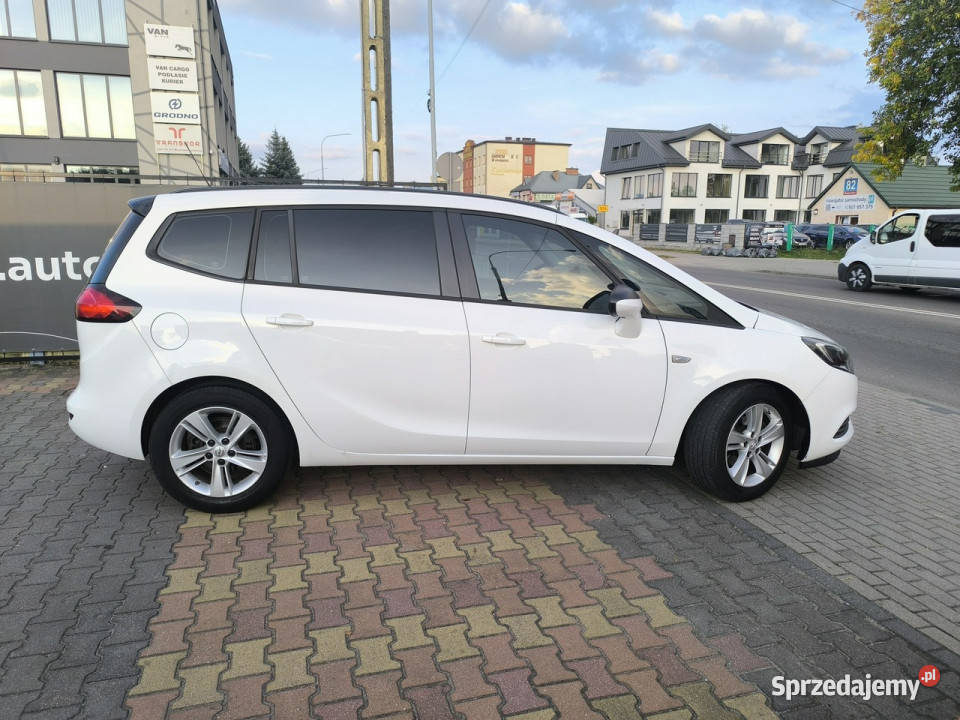 Opel Zafira 16 CDTi 95 Klimatyzcja Navi VAT1 elektryczne szyby Łuków