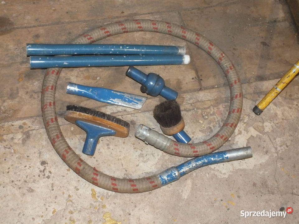 Wyprzedaz roznosciButla turystyczna Stare narty