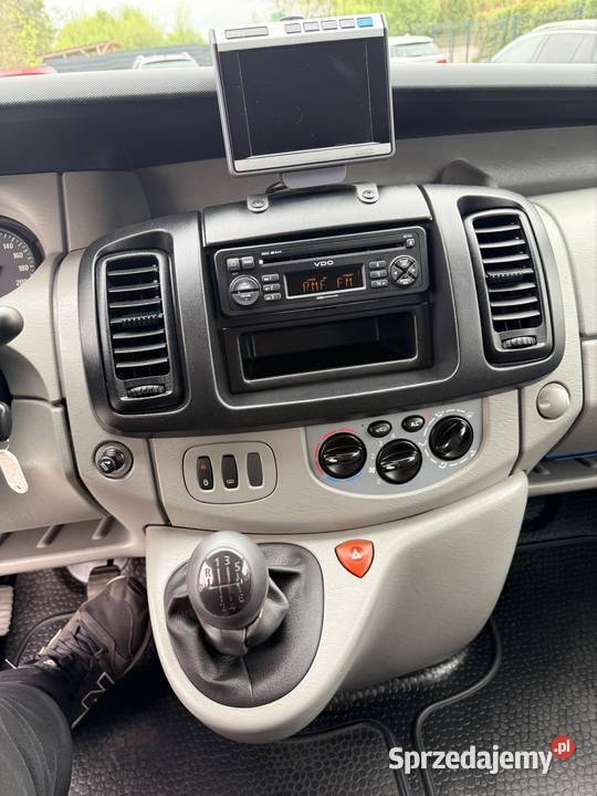 Opel Vivaro 20cdti 2010r