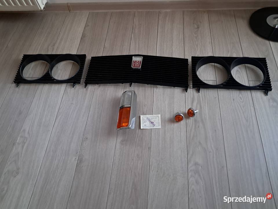 Atrapa znaczek lampa tylna kierunkowskazy fiat Siedlce
