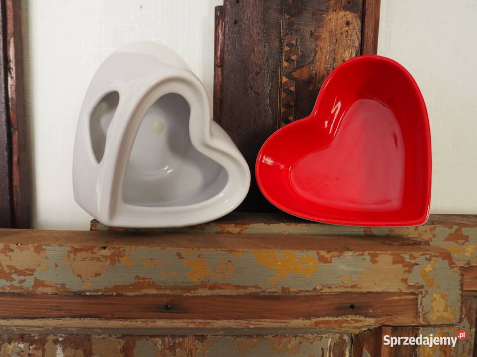 Podgrzewacz Ceramiczny z Sercem2 CzęściCzerwień
