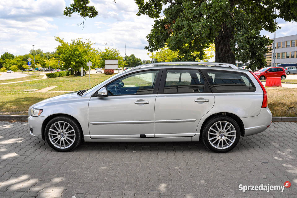 Volvo V50 Lift 20092010 r Skóry Bezwypadkowy Rok produkcji 2009