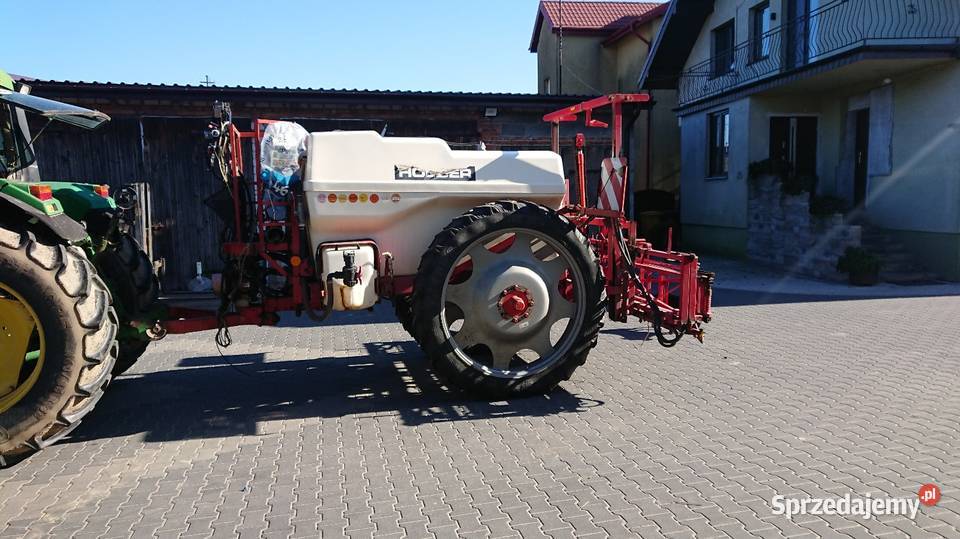 Opryskiwacz Holder 2700l belka 15m skrętna belka