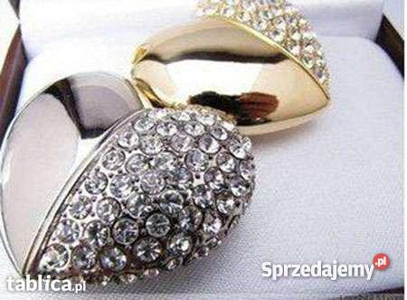 NASZYJNIK SERCE elementy SWAROVSKI PENDRIVE 4GB Bydgoszcz