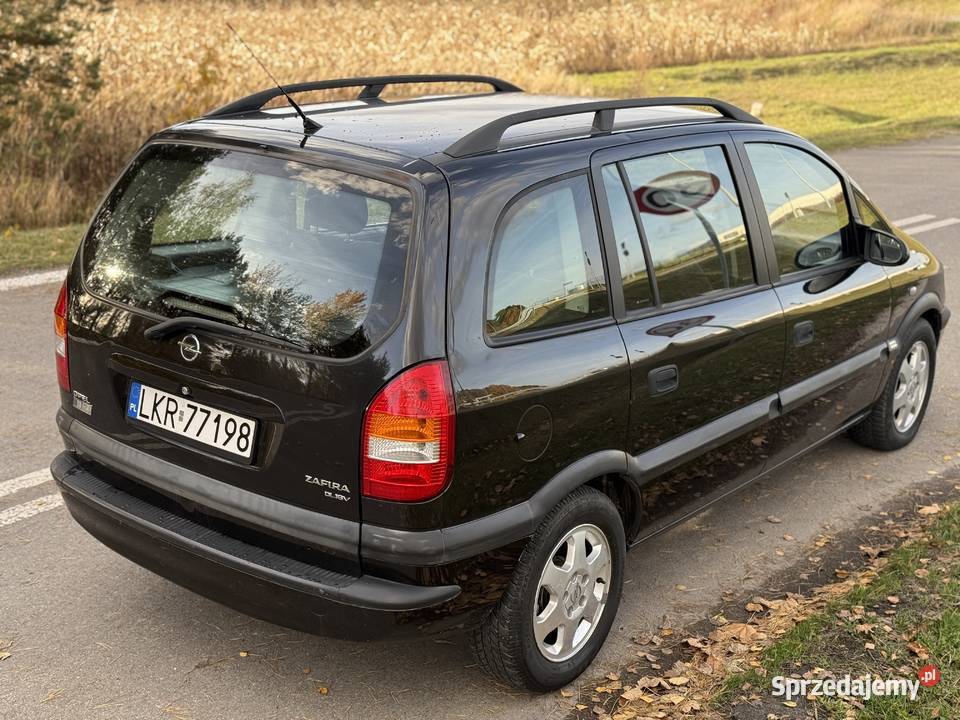 Opel Zafira 20 Diesel czarny Zafira Kraśnik