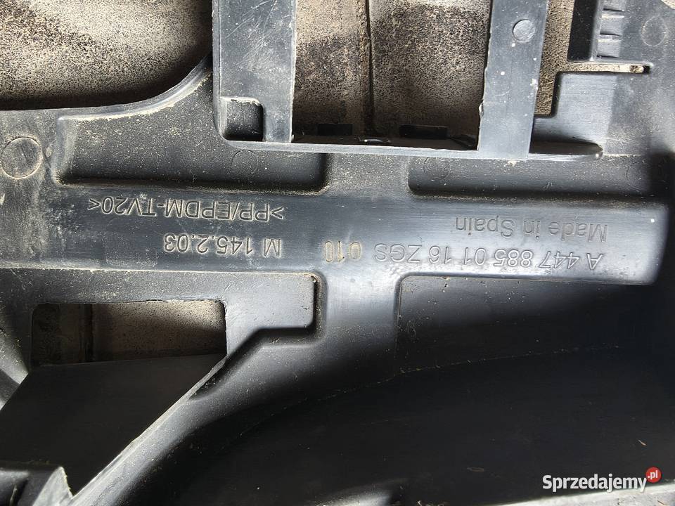 Ślizg zderzaka prawy przód vito A4478850116 śląskie Koszęcin sprzedam