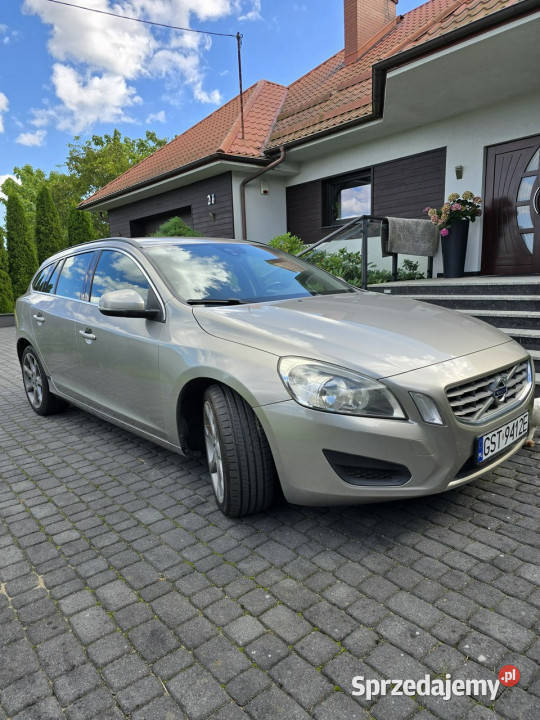 Volvo V60 Volvo V 60 Momentum 5cylindrowy V60 Rywałd