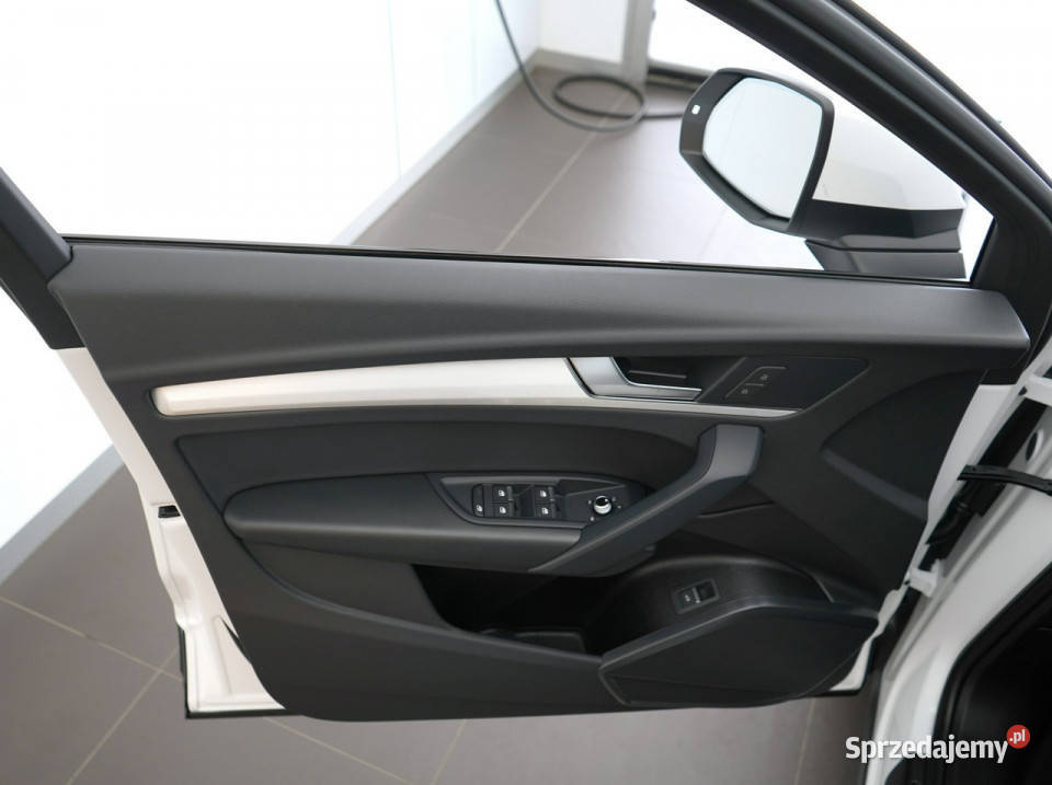 Audi Q5 Sportback 40 TDI 204 Quattro MatrixLed Samochody osobowe Kielce sprzedam
