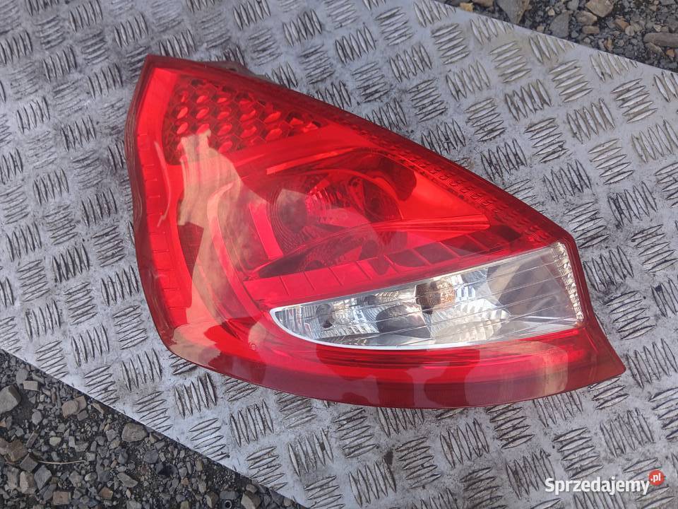 Lampa lewa tylna Ford Fiesta Mk7 VII EU 5D HB Lampy tylne małopolskie Radłów