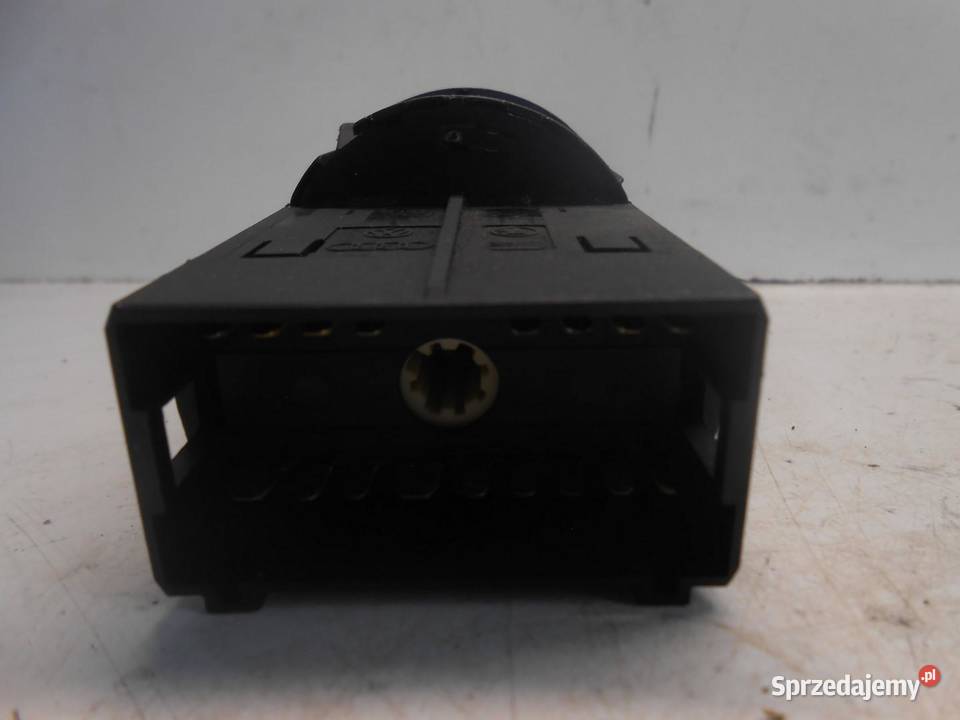 WŁĄCZNIK ŚWIATEŁ VW PASSAT B5 1C0941531A