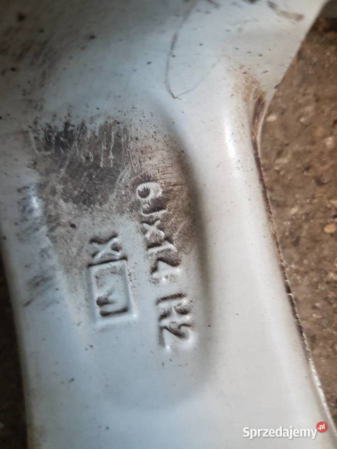 koła z oponami wielosezonowymi 1556514 z Opony i felgi