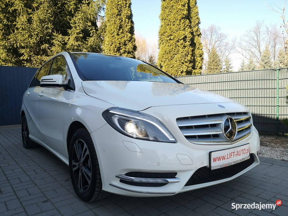 Mercedes B 180 18 CDI 109 Klimatr Navi Isofix nieuszkodzony