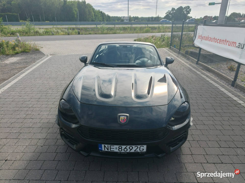 Fiat 124 Spider Lipówki