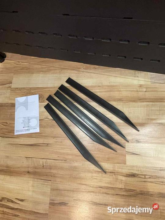 Nowa Zabudowa pojemników na śmieci tworzywo Sieradza