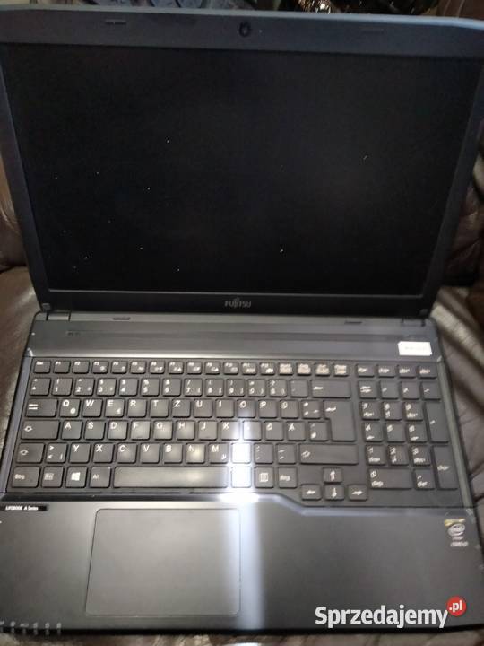 Używany laptop FUJITSU LIFEBOOK A544 Intel Core Fujitsu-Siemens Częstochowa