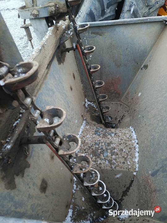 Sadzarka kubełkowa Łęka Opatowska sprzedam