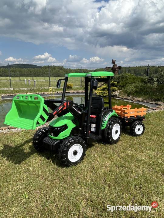 MEGA Traktor na akumulator dla dzieci Z Przyczepą D68 24V 2x200W Zielony