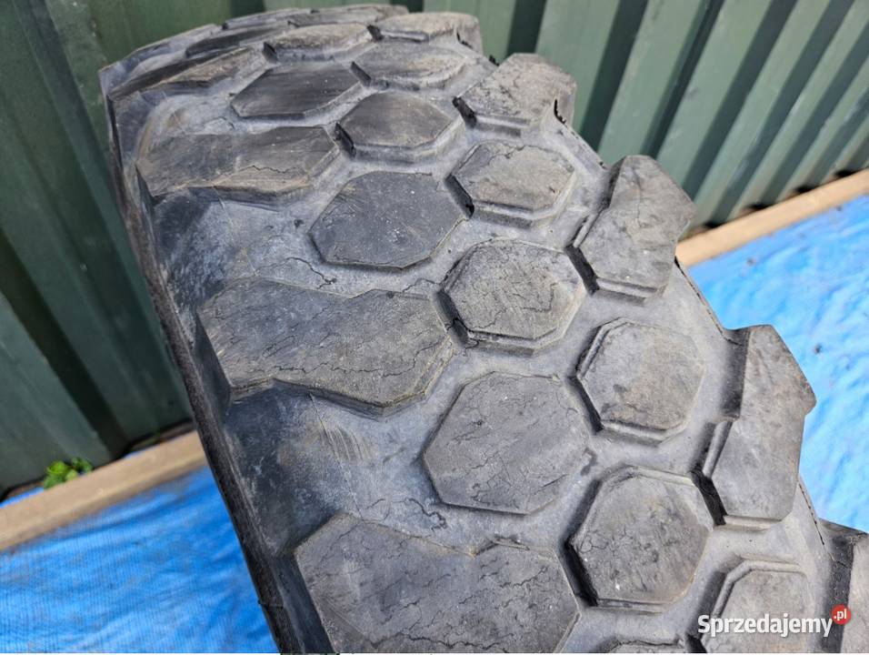 Opona Continental 105 105 R 20 Mpt 80 105r20